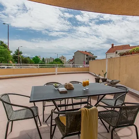 Apartman Sun And The City